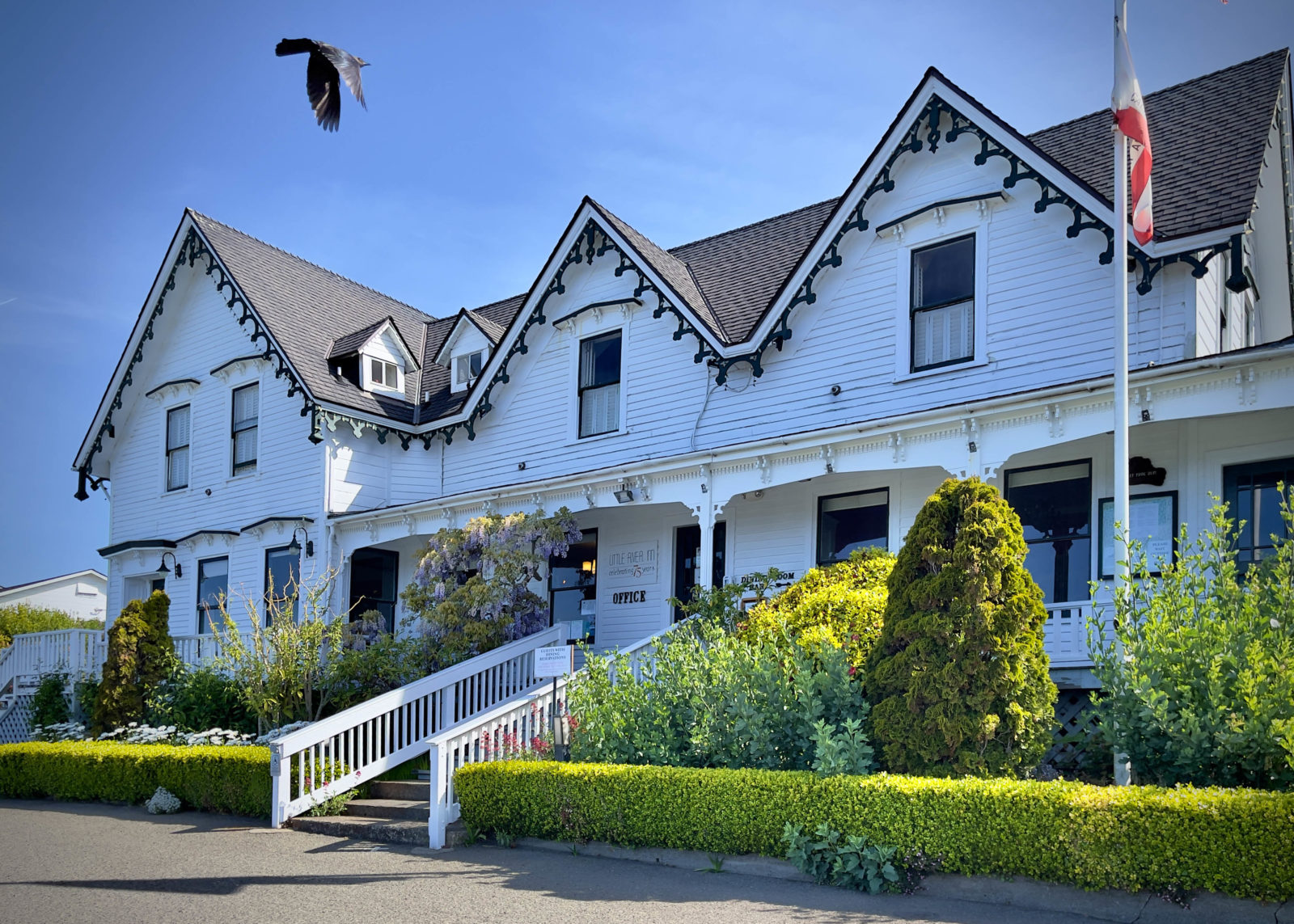 Little River Inn front entrance
