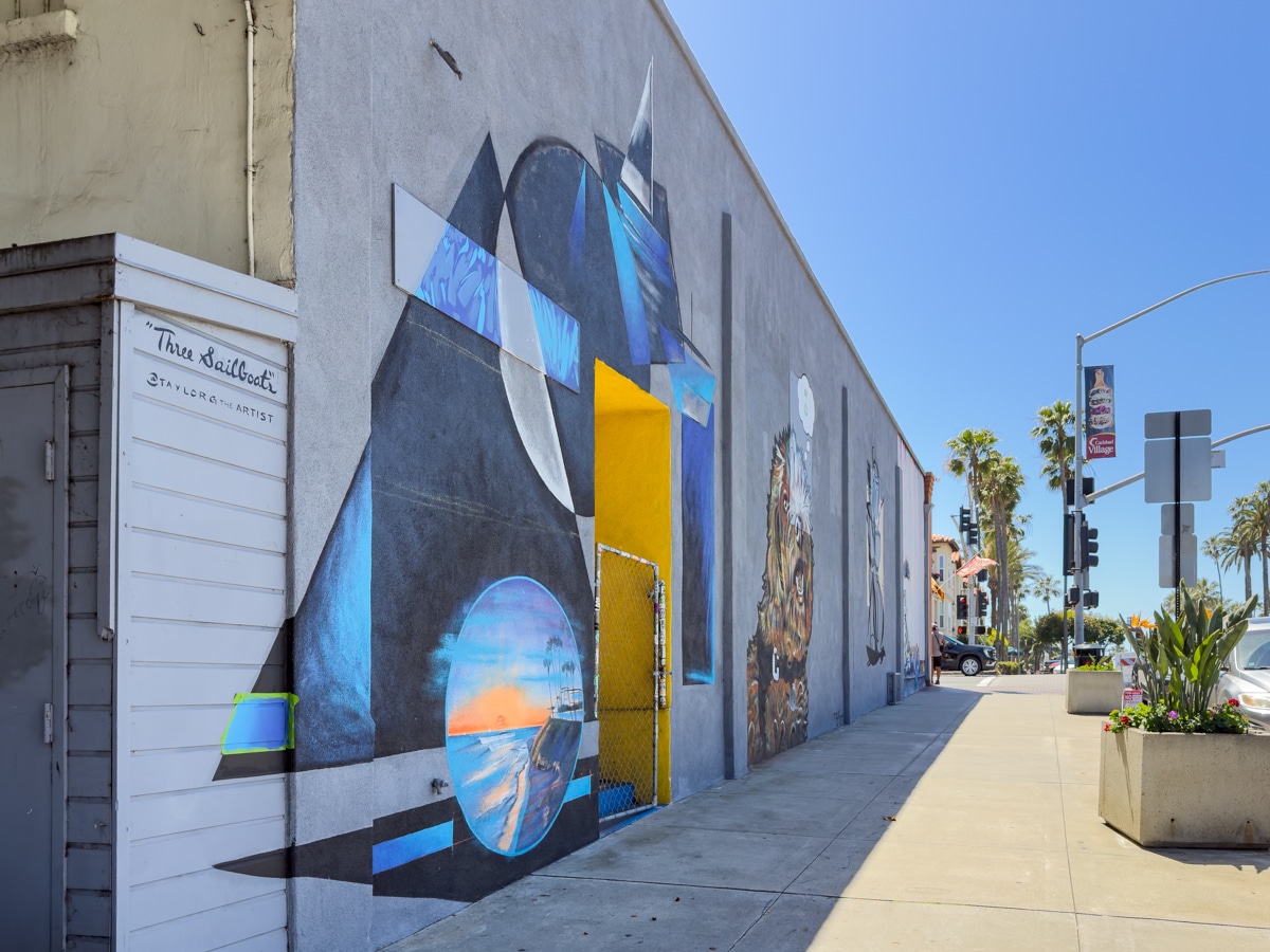 Three Sailboats mural by Taylor Gallegos in Carlsbad Village