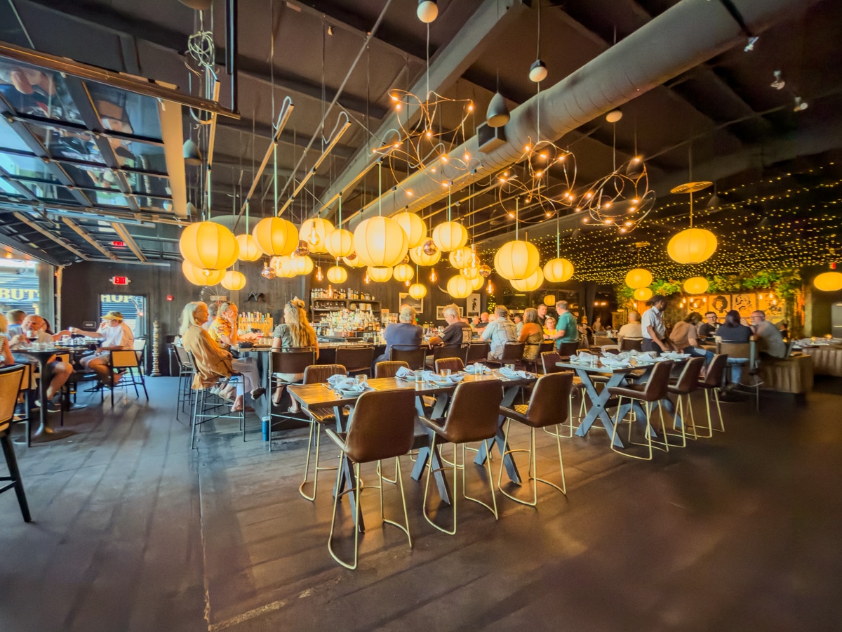 Hawkeye and Huckleberry interior dining room. Great place to eat and drink in Bend.